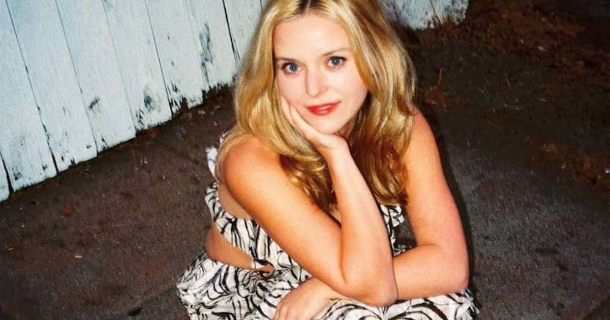 Reese Witherspoon revela a nova Elle Woods da série de 'Legalmente Loira'; semelhança surpreende