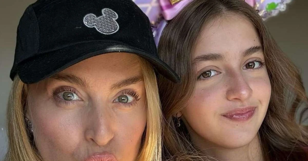 Como ela cresceu! Eva, filha caçula de Angélica e Luciano Huck, posa em viagem para os EUA com a loira e altura impressiona: 'Tá grandona e linda'