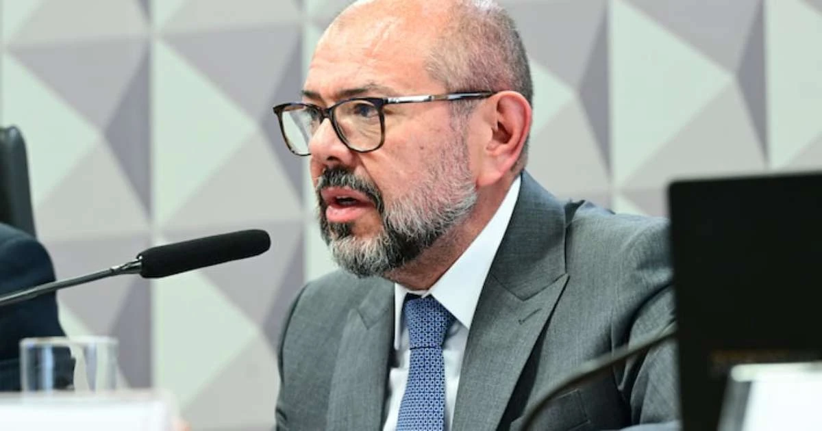 Ex-ministro de Bolsonaro diz que acordos com entidades eram 'automáticos' e INSS não tinha estrutura