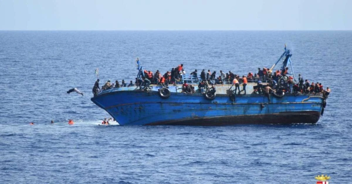 Naufrágio no Mediterrâneo deixa ao menos 1 morto e desaparecidos