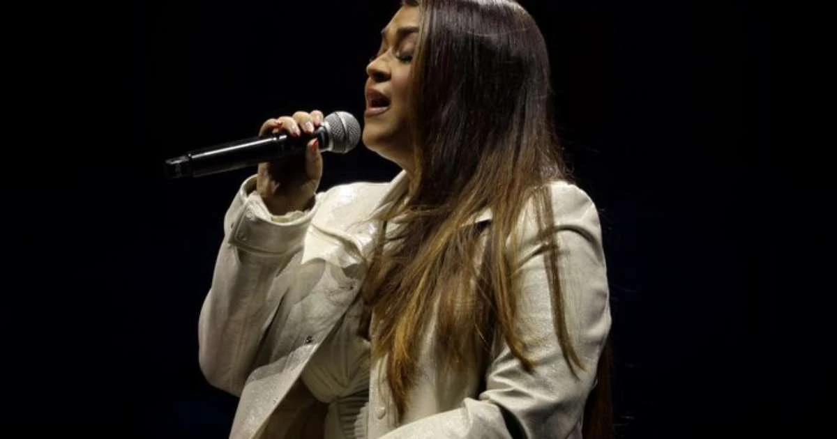 Preta Gil presta homenagem a irmão morto em acidente de trânsito
