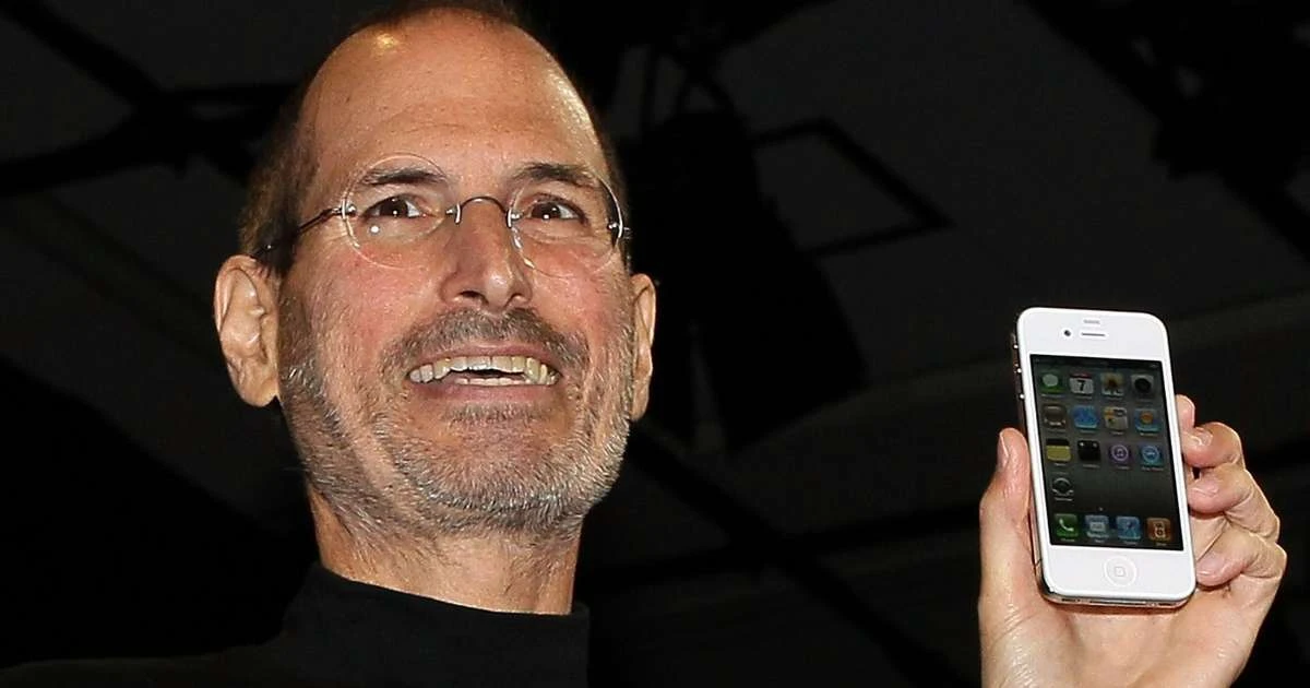 Muito antes do lançamento do iPhone 17, Steve Jobs deu um último presente para amigos com significado poderoso que moldou sua vida