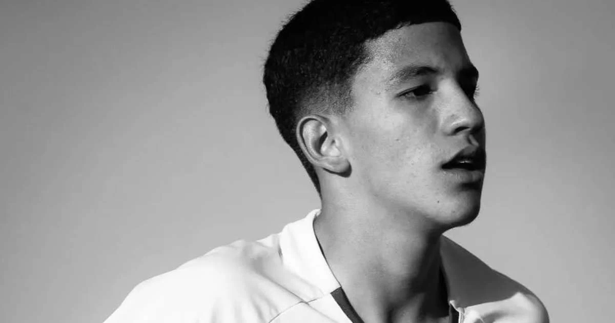 Morre famoso jogador de futebol de 15 anos; causa choca fãs e torcedores