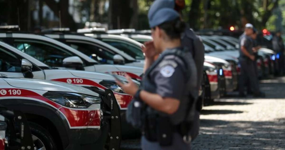 GATE é acionado para verificar suspeita de artefato na entrada de prédio na Bela Vista