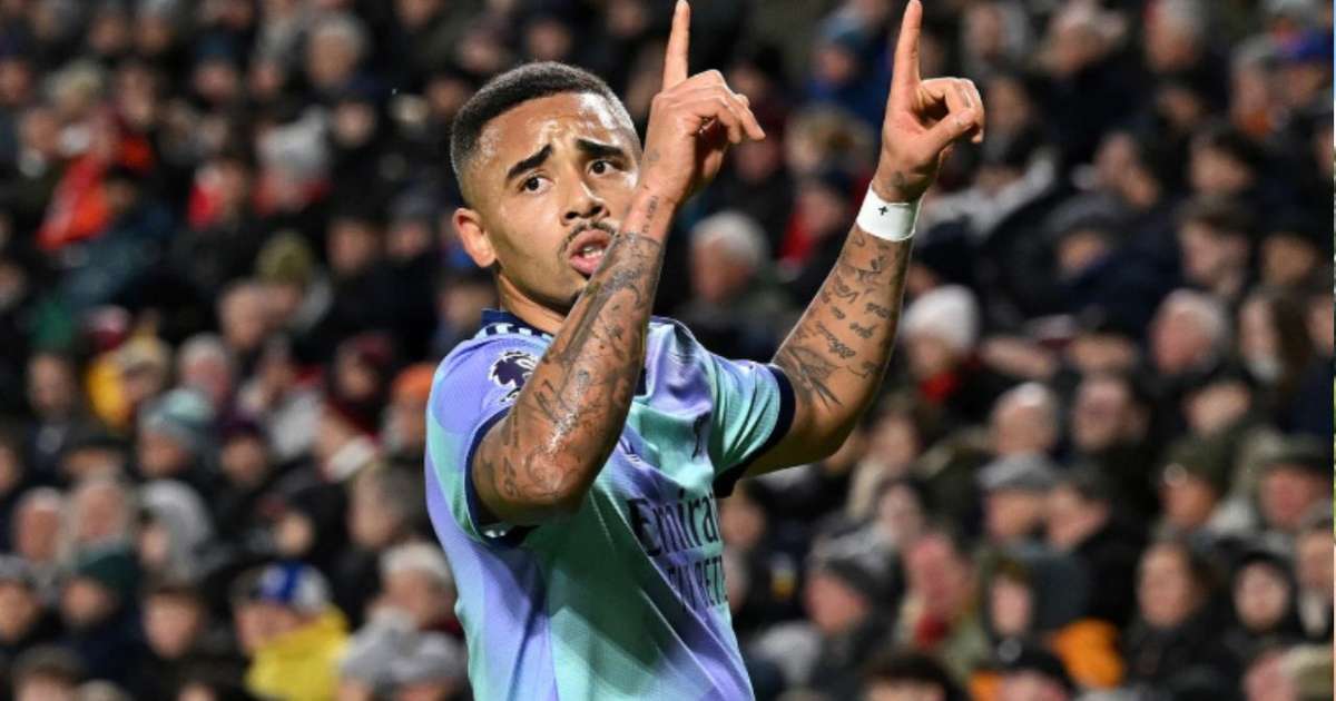 Médico explica detalhes de lesão de Gabriel Jesus: 'Deformidade articular'