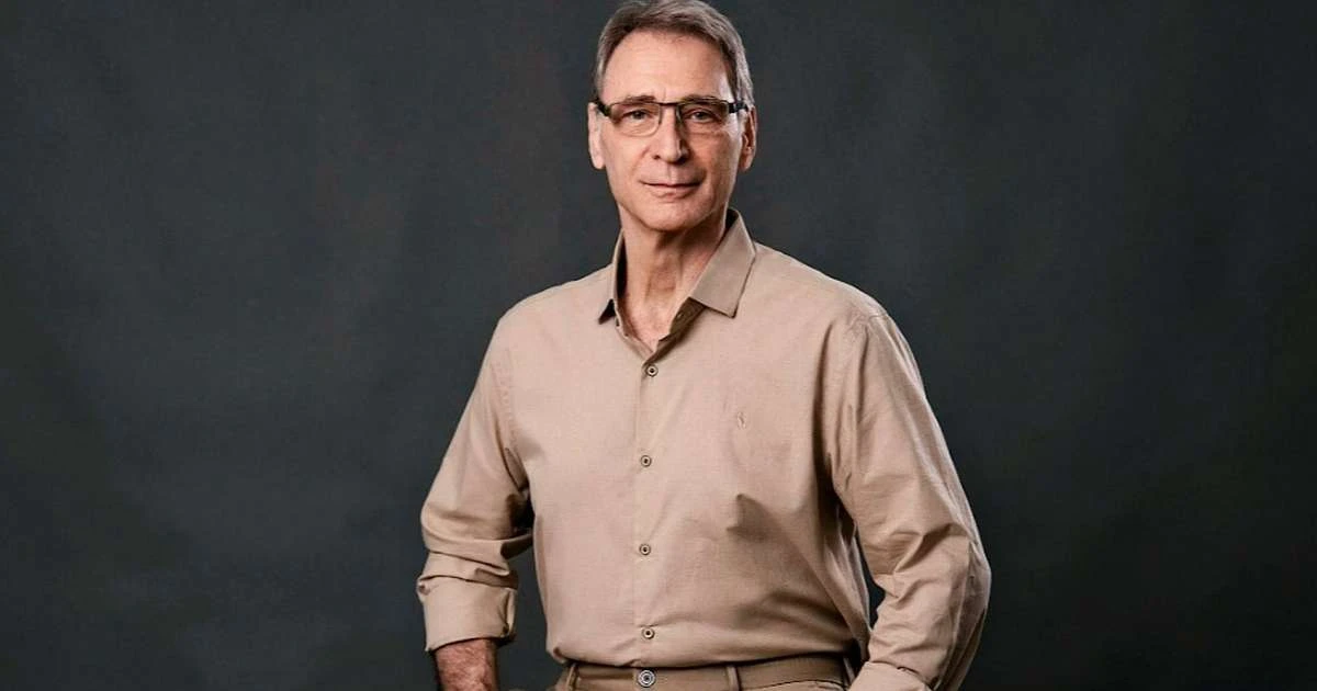 Herson Capri faz 50 anos de carreira e credita ao trabalho: 'Mente e o corpo jovem!'