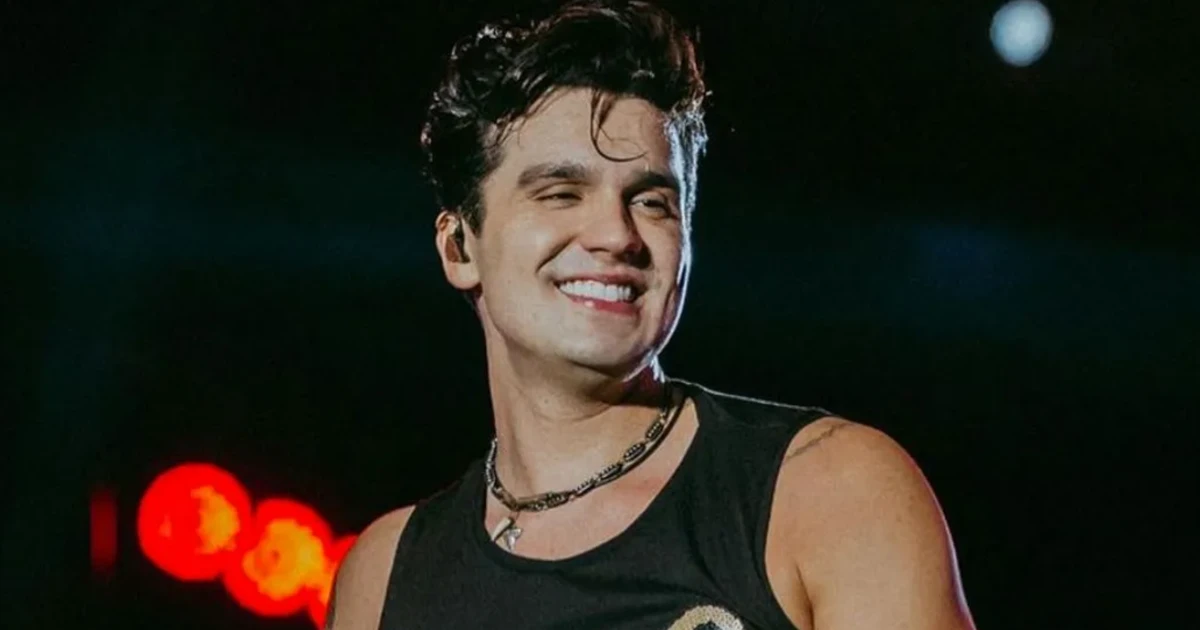 Com ingressos esgotados, Luan Santana faz show histórico no Rio e revela novidade