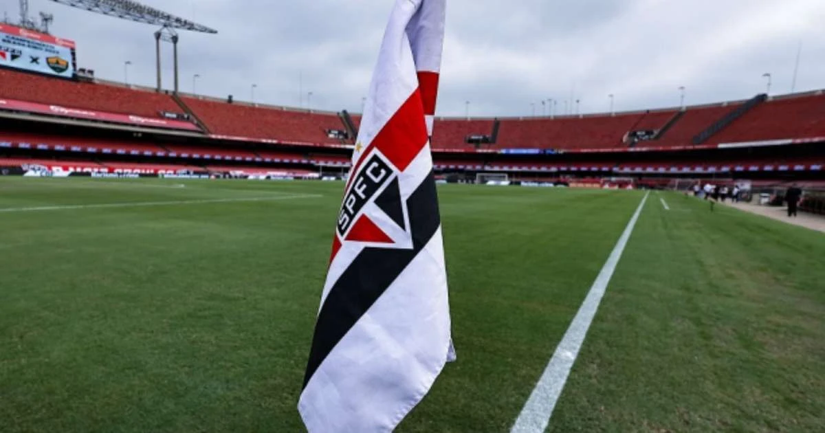 São Paulo avança por lateral e depende de acerto com clube da Europa, segundo jornalista