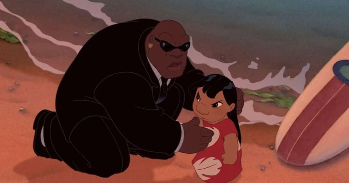 Stitch mafioso? Versão inicial de Lilo & Stitch apresentava um alienígena bem menos fofinho e história com racismo