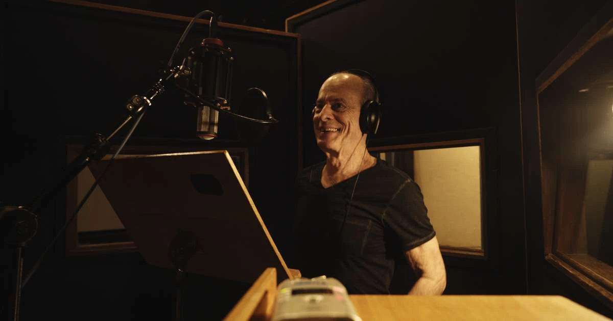Ney Matogrosso lança EP com gravações inéditas de 'Homem com H'; ouça