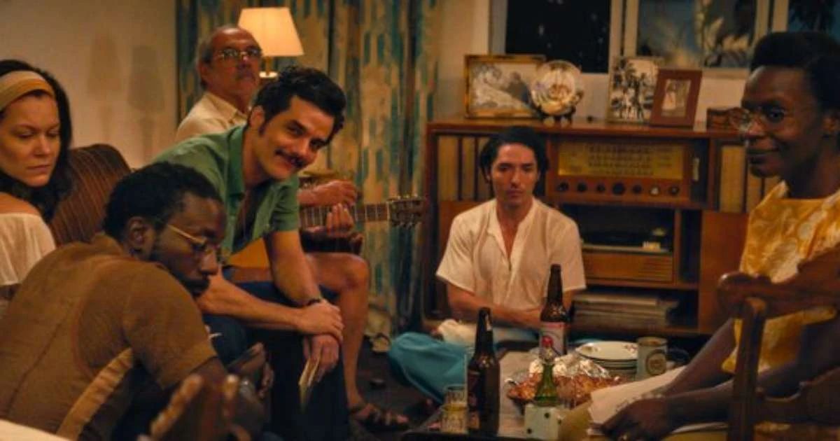 'O Agente Secreto' bate 'Predador' e estreia no topo da bilheteria brasileira; veja ranking