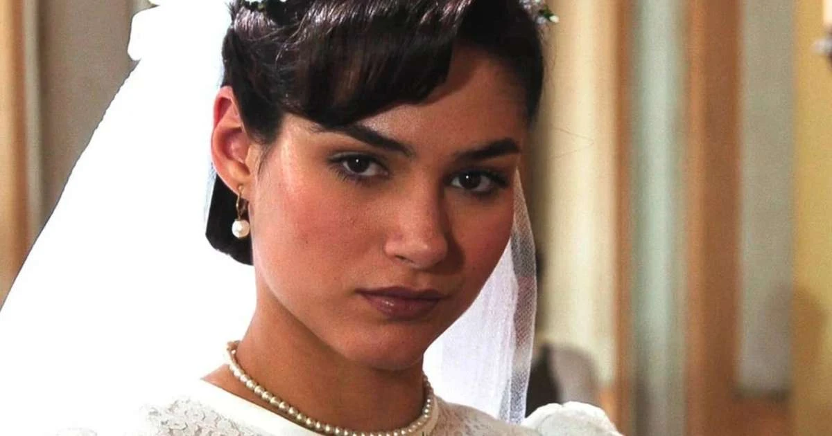 Dalila de 'Alma Gêmea' mostra rotina nos EUA com marido americano e filhos