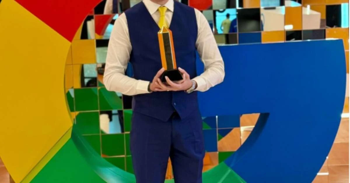 Bispo Bruno Leonardo é homenageado pelo YouTube com placa de 50 milhões de inscritos e visita sede do Google Brasil