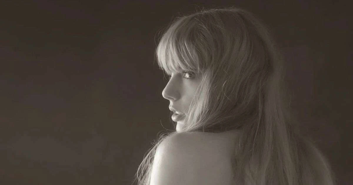 Taylor Swift marca presença em evento de hóquei