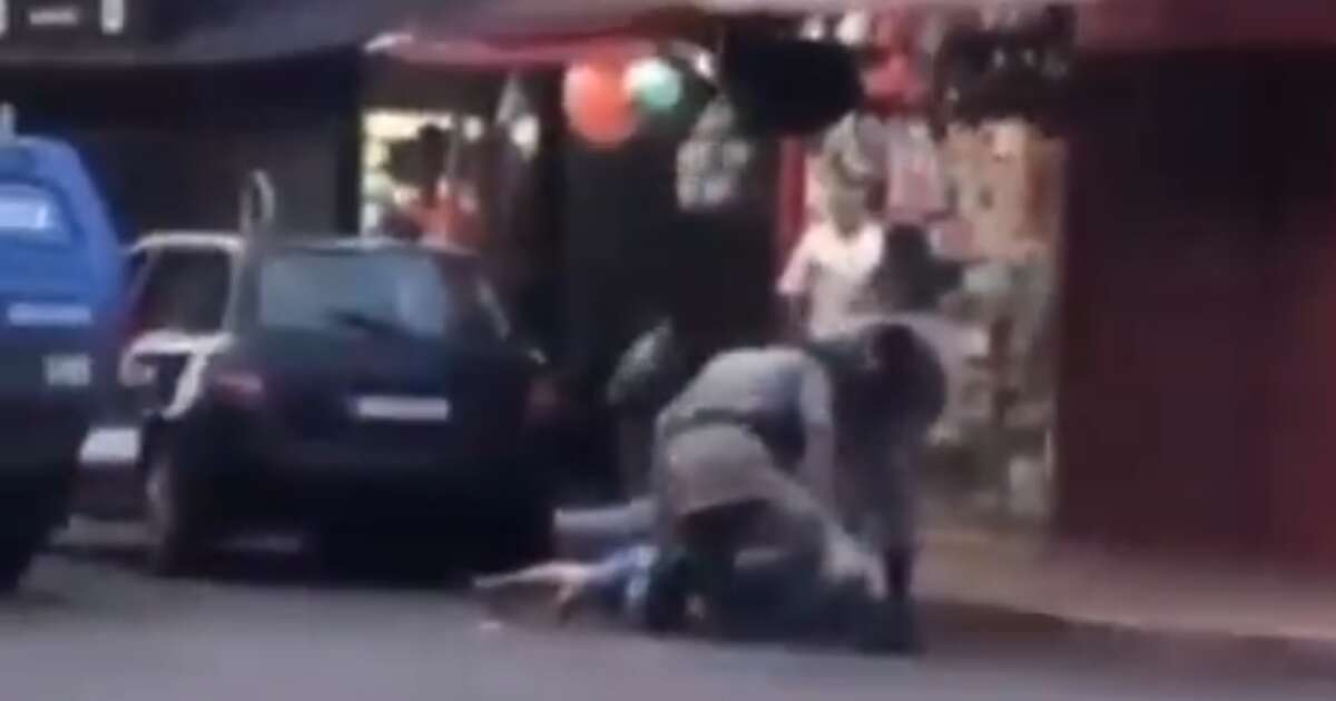 Policiais militares são filmados agredindo homens durante abordagem em Goiás