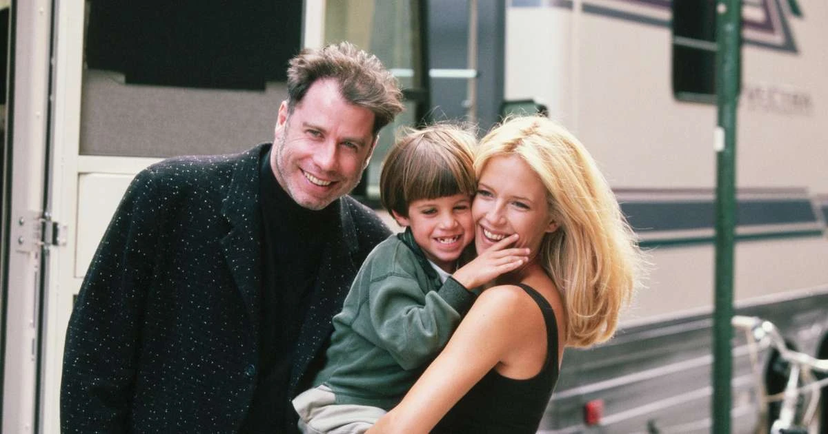 John Travolta quer buscar o lado 'positivo' após dedicar novo filme à sua falecida esposa e filho