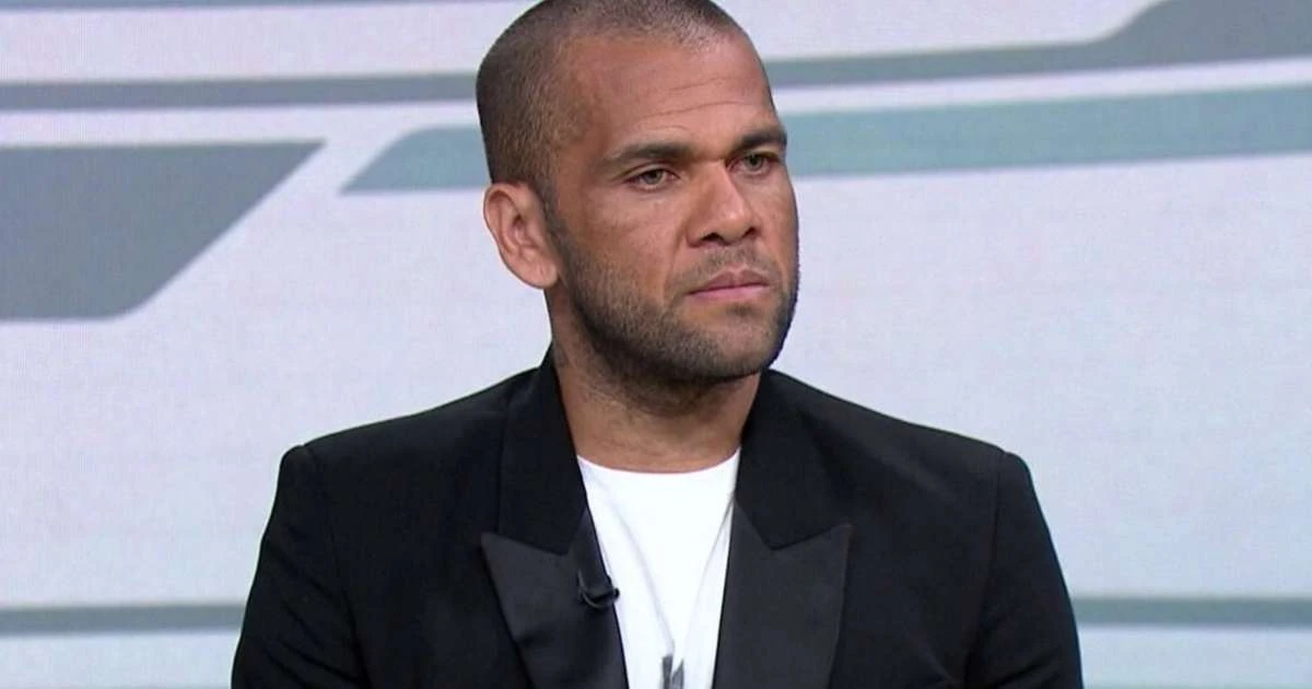 Daniel Alves inicia nova fase como pregador em igreja na Espanha após saída da prisão