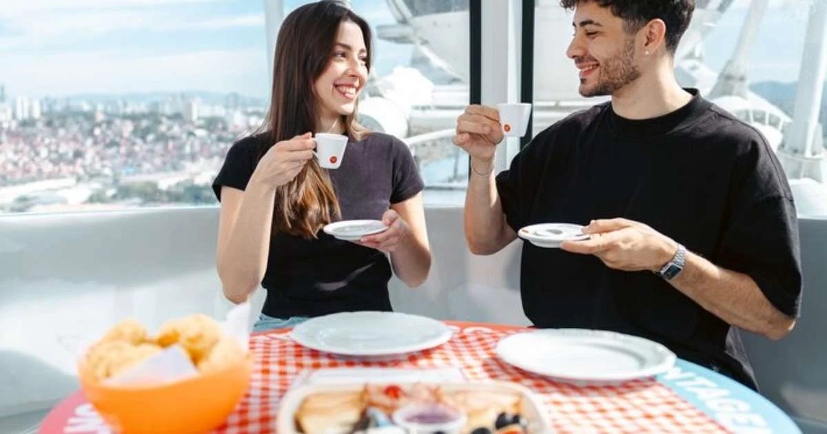 Karaokê e brunch nas alturas: as novidades da maior roda-gigante da América Latina em SP