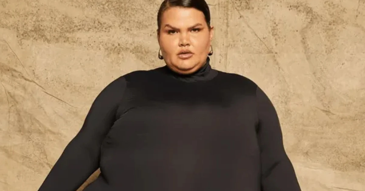 Com 70 kg a menos, Thais Carla celebra transformação corporal após bariátrica e mostra 'saboneteira'