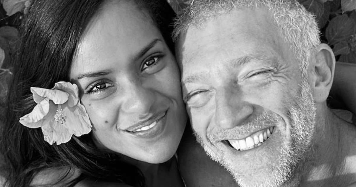 Modelo brasileira Narah Baptista revela que está grávida do ator Vincent Cassel