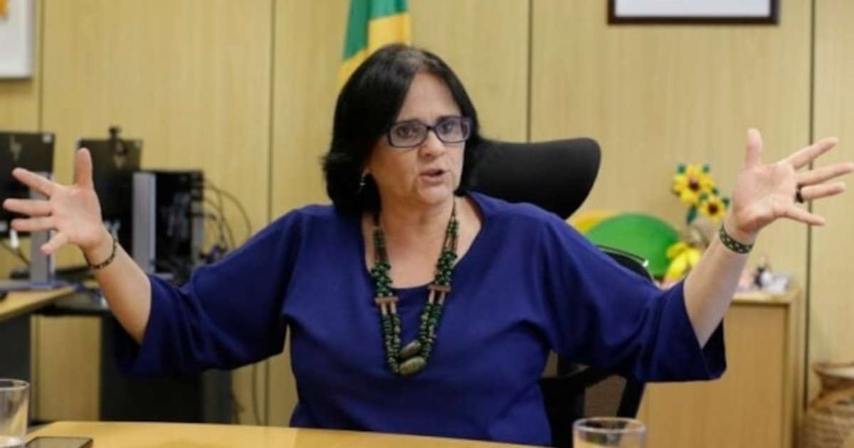 Justiça condena Damares a indenizar professora por vídeo manipulado sobre Michelle Bolsonaro