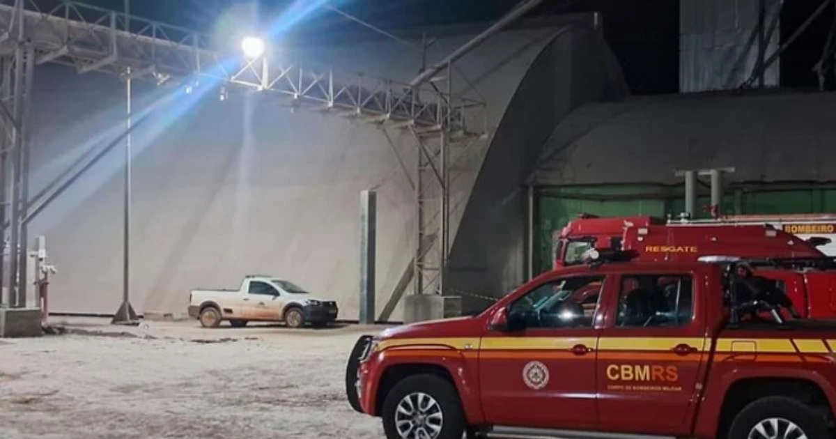 Trabalhador é soterrado após cair em estrutura de estocagem de soja