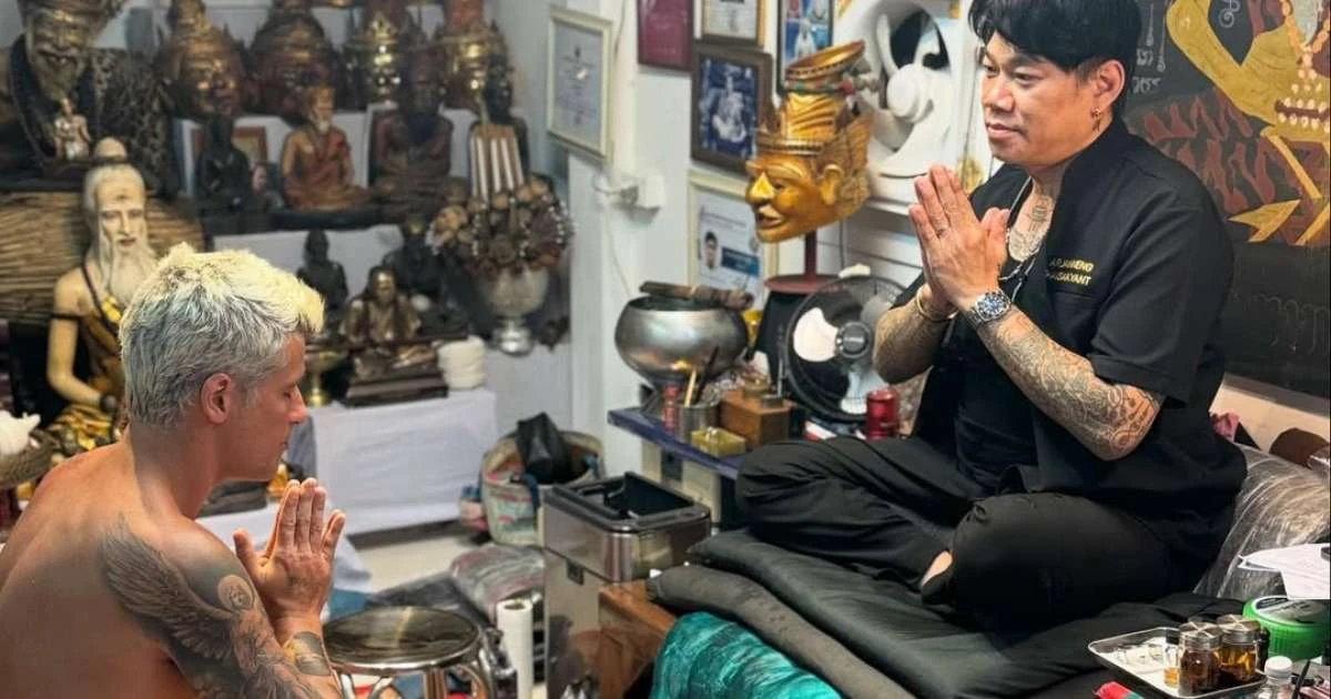 Bruno Gagliasso faz tatuagem com mestre espiritual e diz que viveu 'experiência sagrada'