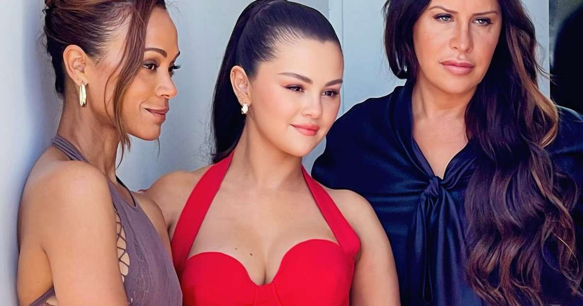 Karla Sofía Gascón criticou Selena Gomez antes de 