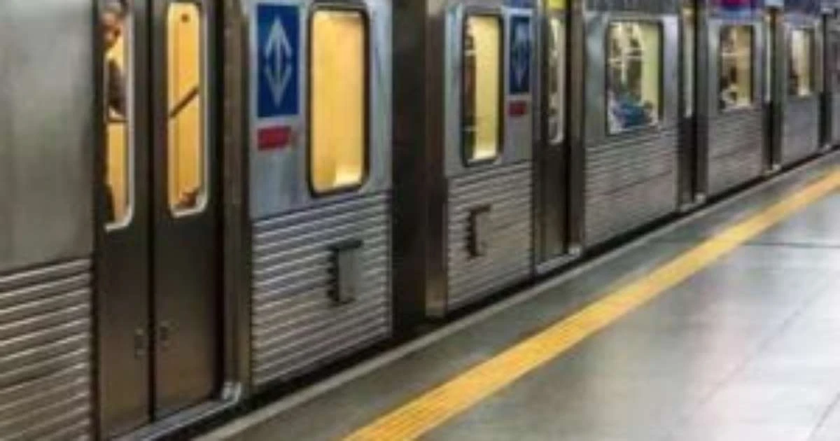 Atrasado por causa dos trens? Metrô te dá atestado para o trabalho em caso de falha