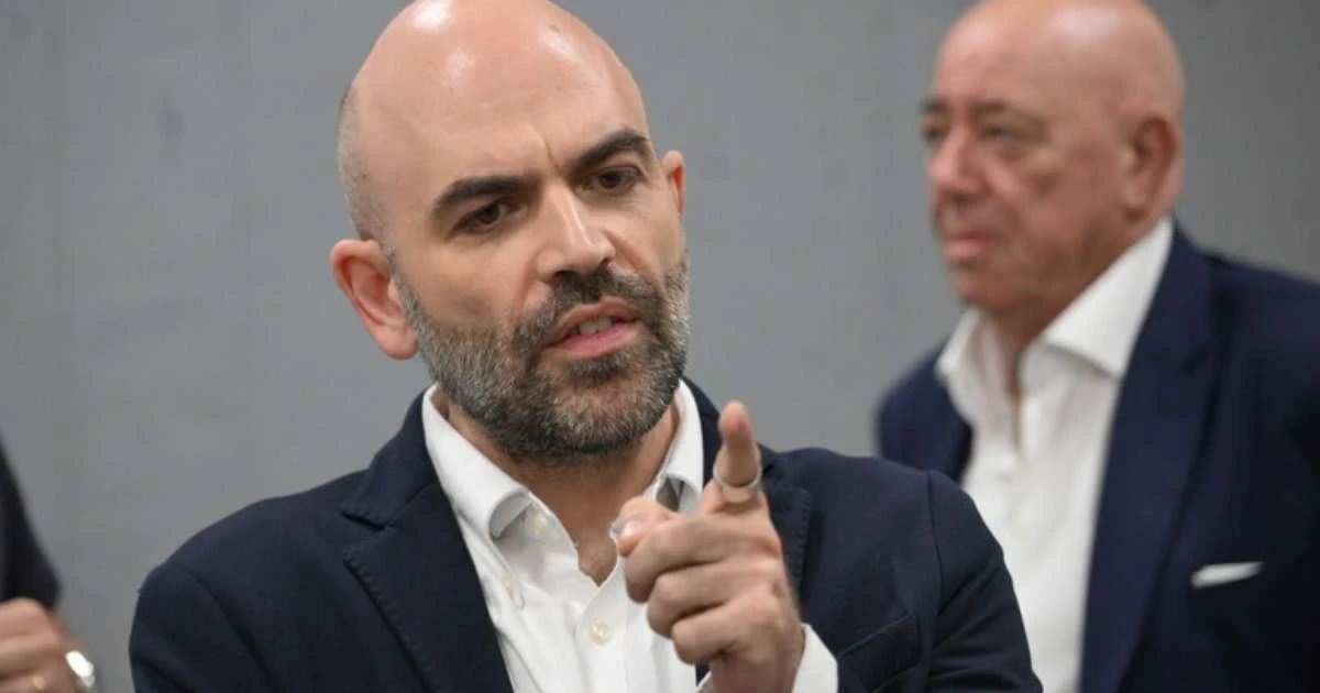 Chefão mafioso é condenado por ameaças a Roberto Saviano