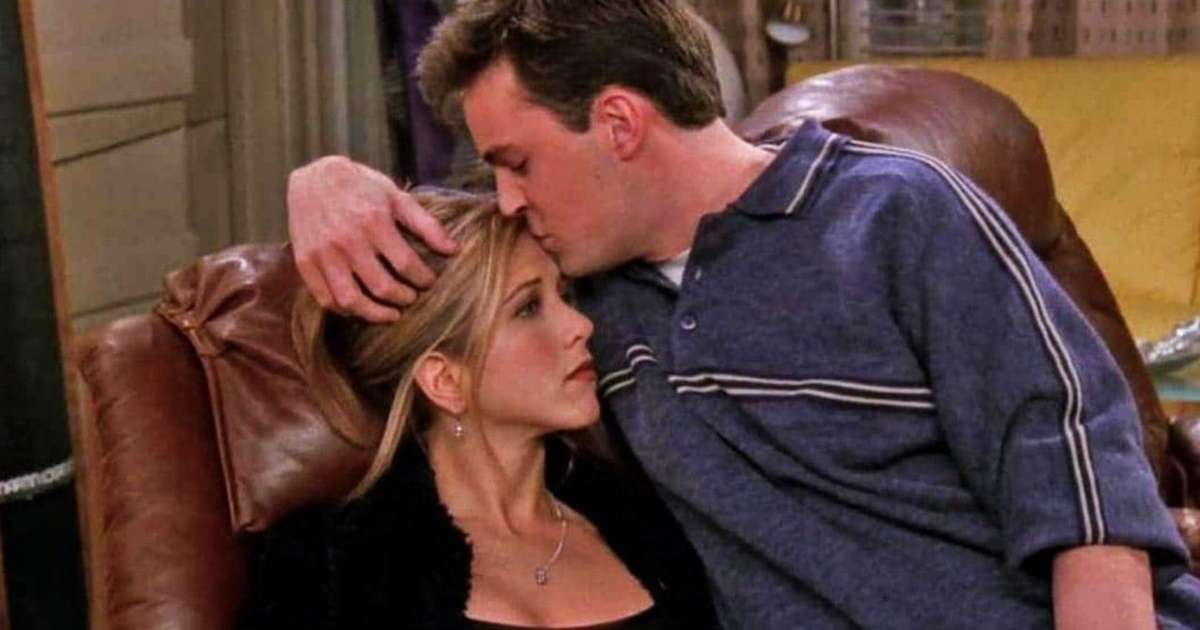 1 ano sem Matthew Perry: Jennifer Aniston faz homenagem tocante para o saudoso astro de Friends no aniversário de sua morte