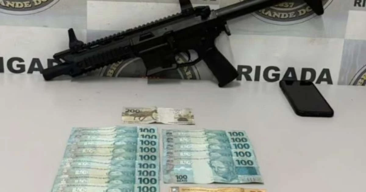 Jovem de 19 anos é preso com submetralhadora 9mm em Caxias do Sul