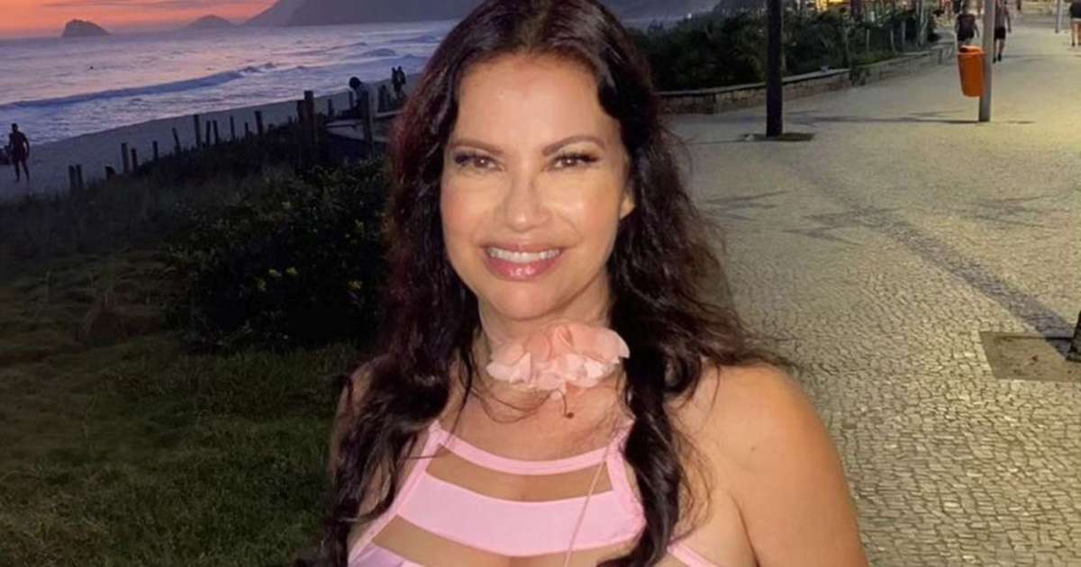 Musa da TV, Isadora Ribeiro vende na web roupas, joias e peças de seu acervo; entenda