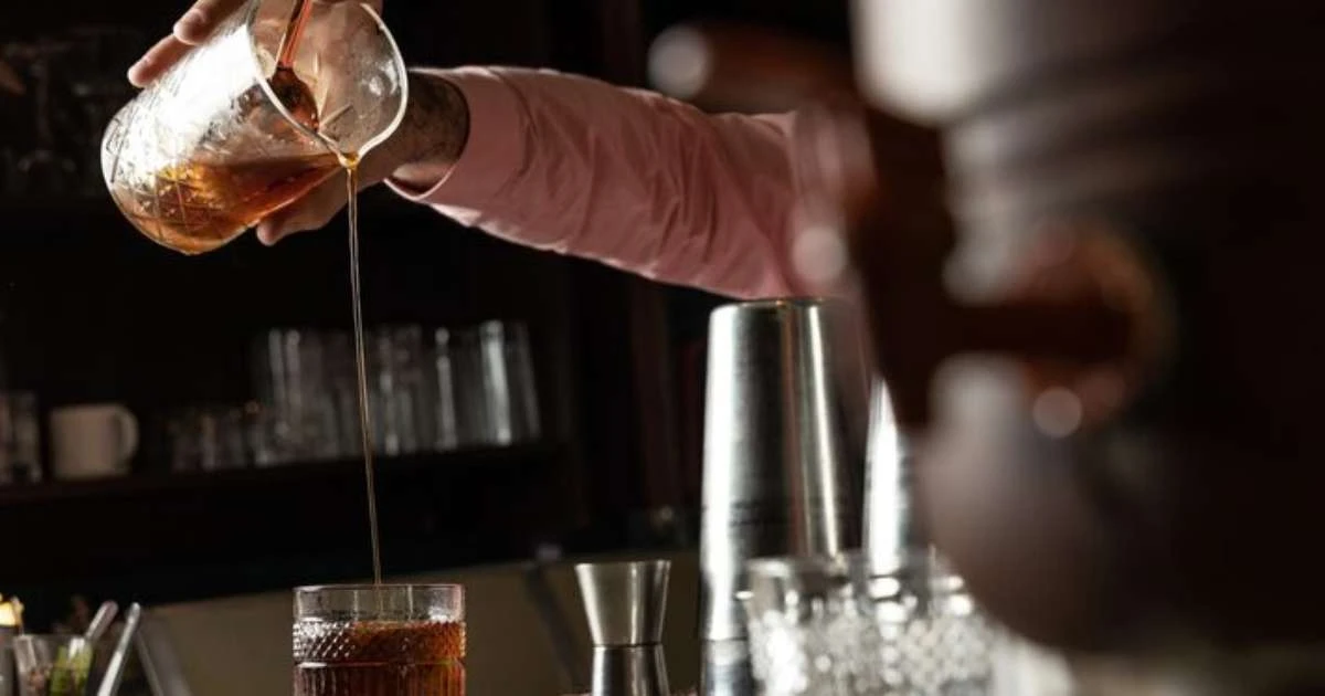 Donos de bares famosos de SP demonstram preocupação com bebidas adulteradas: 'Reservas canceladas'