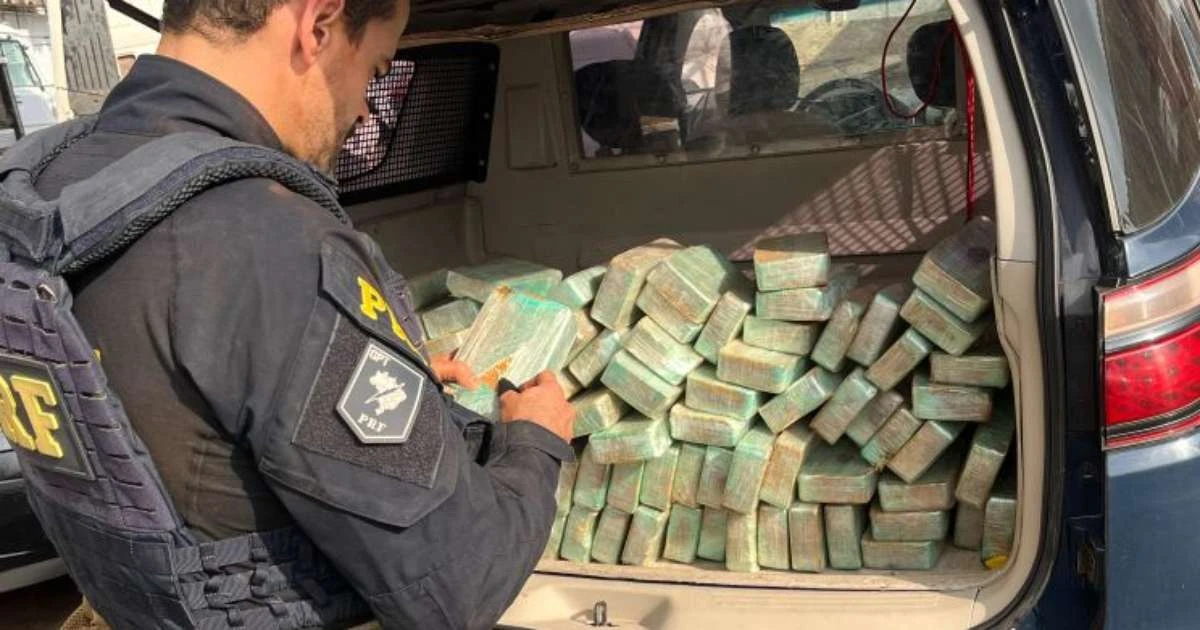 Cinco pessoas são presas com cerca de 100 quilos de pasta base de cocaína no RS