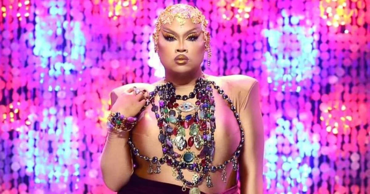 Quem foi a drag queen que morreu dias depois de amputar a perna por infecção?