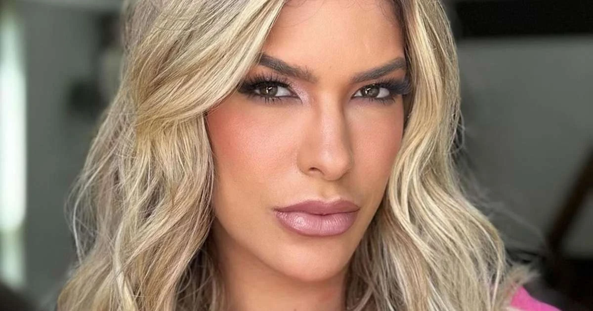 Lore Improta anuncia bazar com itens pessoais que chegam a mais de R$ 4 mil