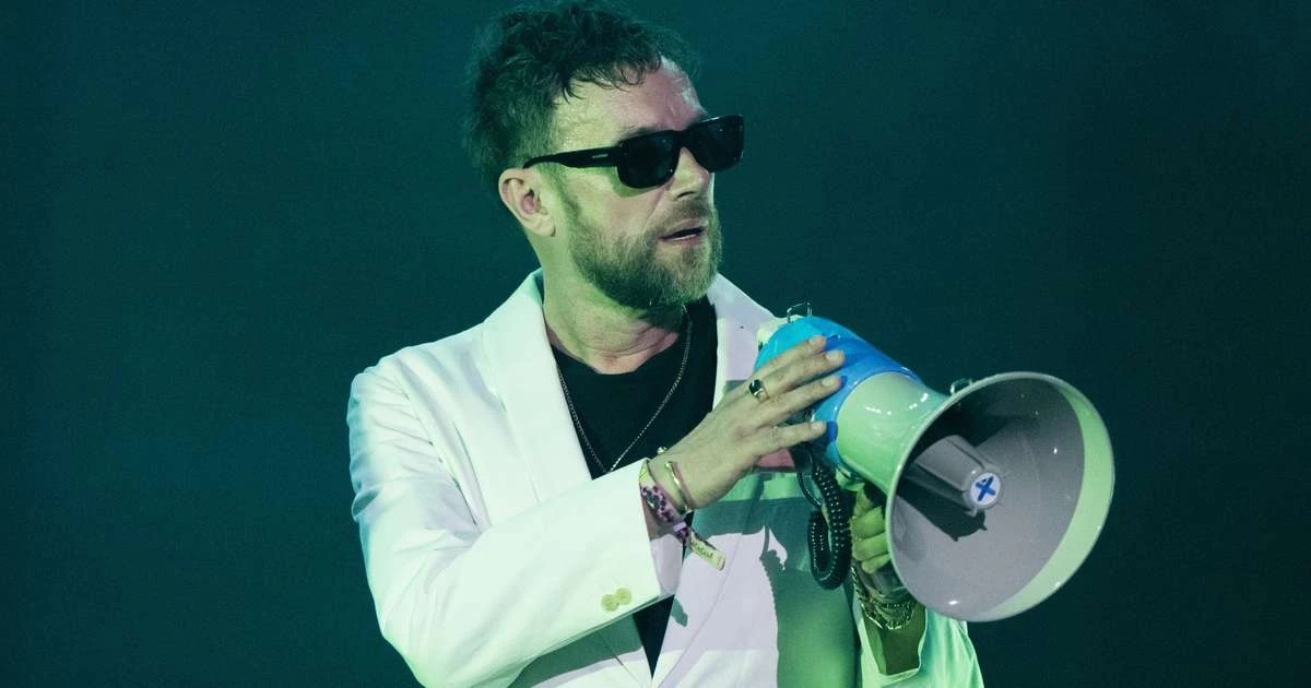 Damon Albarn prepara novo álbum do Gorillaz cantado em quatro idiomas
