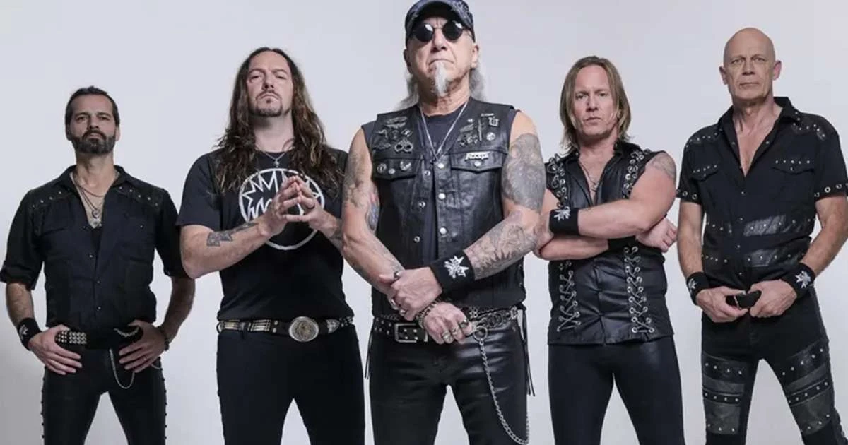 Metallica, Pantera, Motörhead e mais se unem para homenagear clássico do Metal