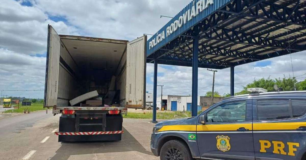 PRF apreende 200 kg de cocaína escondidos em geladeira durante abordagem em Rosário do Sul