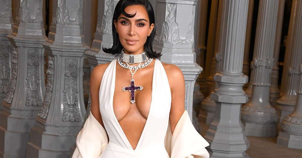 2 horas de treino por dia e 7 kg de puro músculo: ex de Kanye West, Kim Kardashian revela como definiu o corpo de forma simples em 6 meses