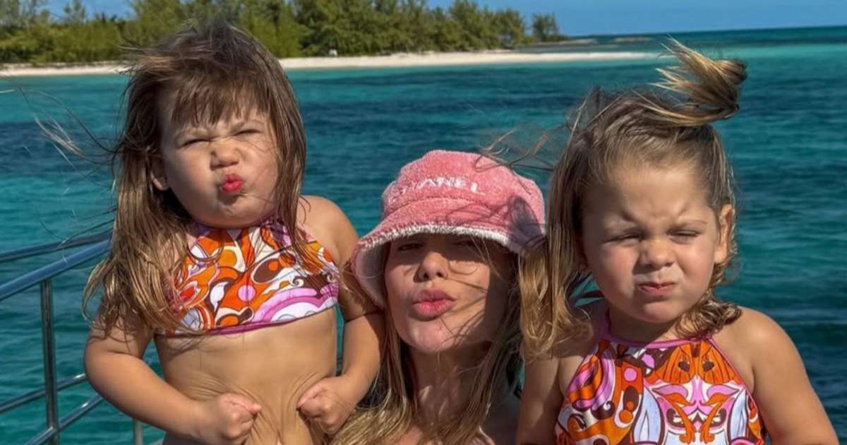 Amor de irmãs! Virginia compartilha momento carinhoso das filhas e web se derrete: 'Princesas'