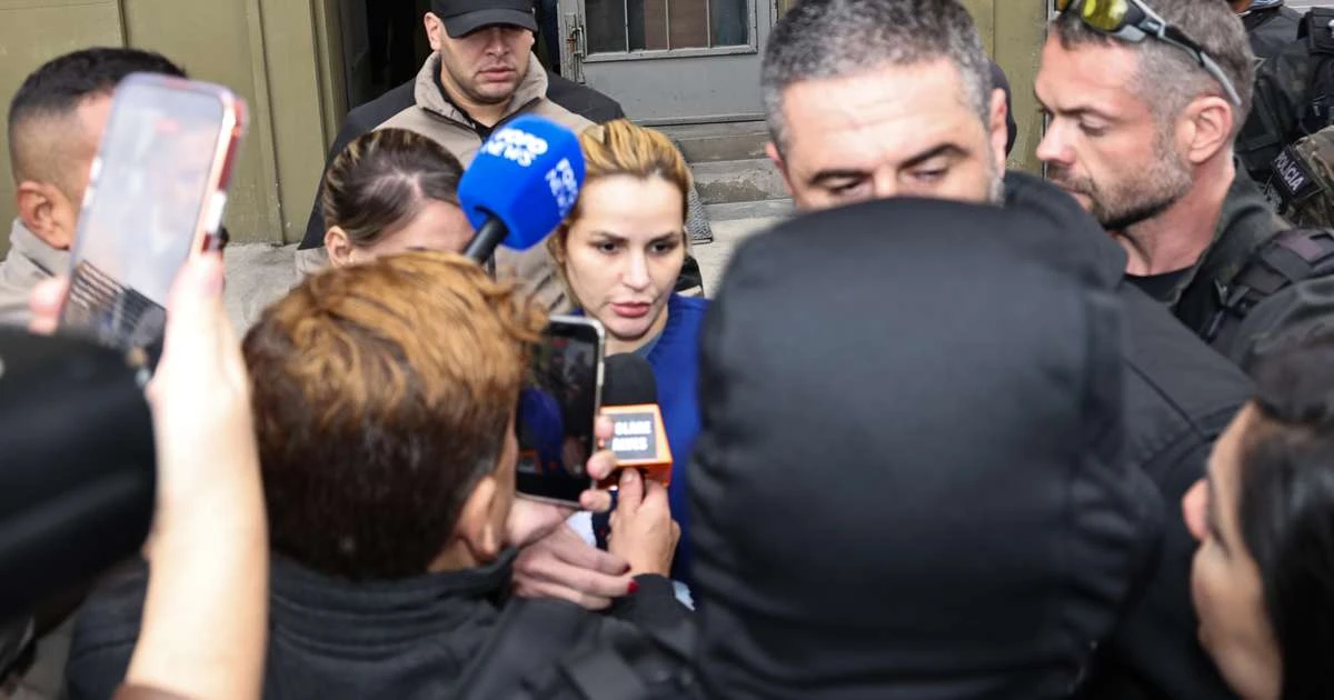 Deolane responde que estava 'trabalhando' ao ser questionada sobre lavagem de dinheiro para Marcola