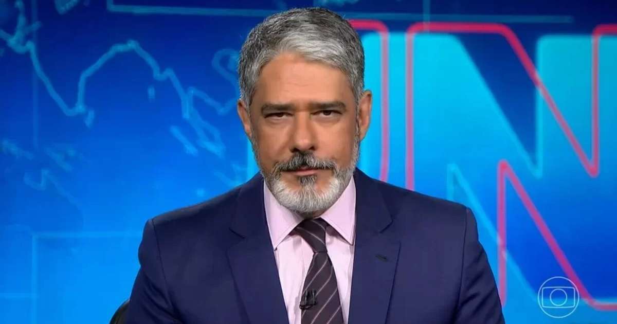 William Bonner quebra protocolo no 'Jornal Nacional' sobre Furacão Milton