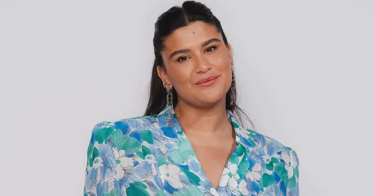 Giulia Costa, filha de Flávia Alessandra, confessa: 'Não consigo me achar linda'