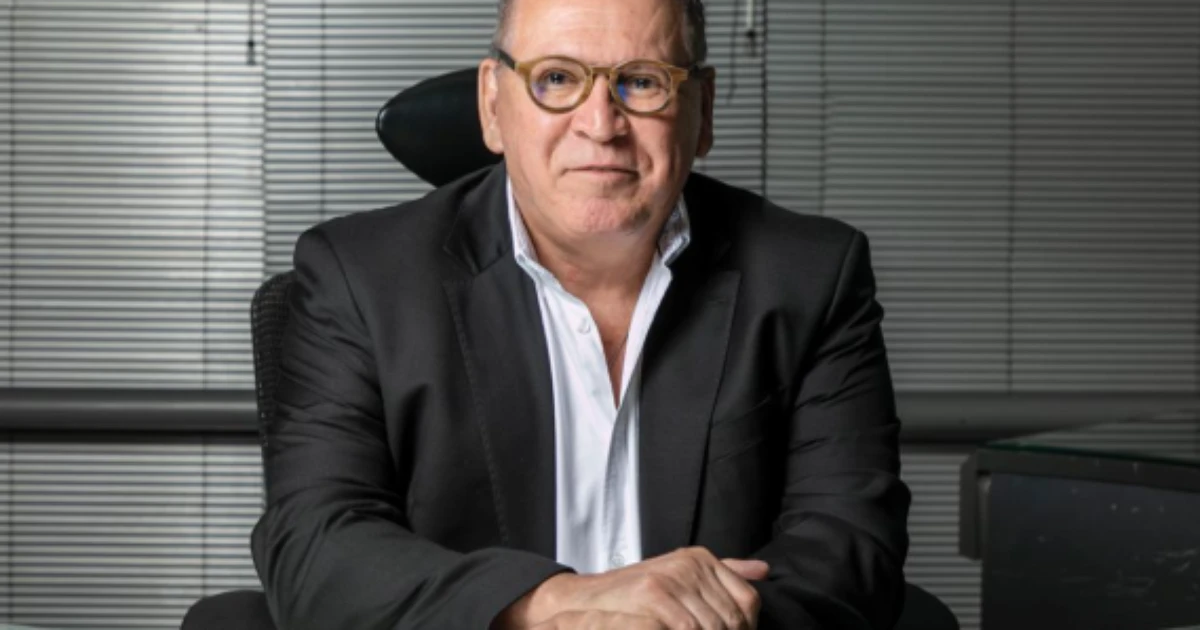 Conheça Sidney Oliveira: empresário tem helicóptero, relógios caros e lucro de R$ 800 milhões
