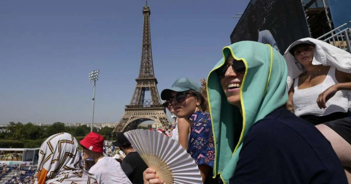 Pesquisa de jornal francês mostra que reputação de Paris caiu um ano após Jogos Olímpicos