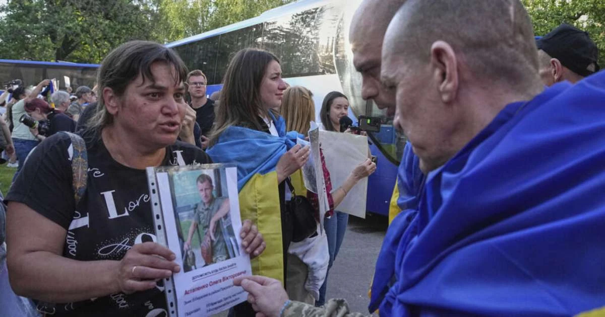 Ucrânia sofre ataque de drones russos em larga escala em meio à troca de prisioneiros