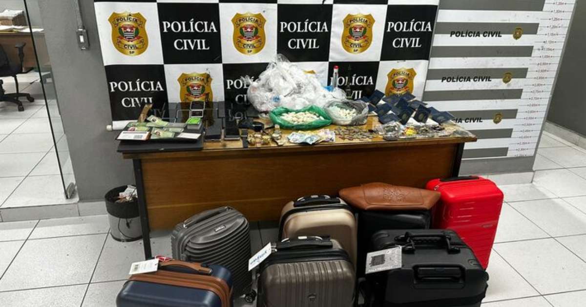 Aliciador de 'mulas' e 22 pessoas suspeitas de tráfico são presas na zona sul de SP