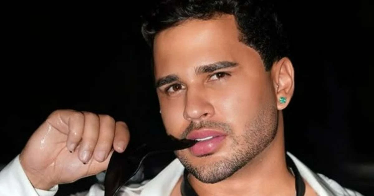 Lucas Guimarães revela se já beijou após o fim do casamento com Carlinhos Maia: 'Até mulheres'